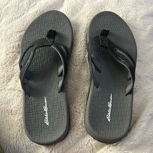 Eddie Bauer flip flops sandals women sz 8 Euc